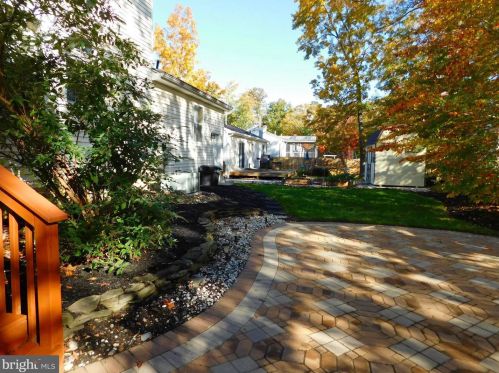 612 Schaeffer Ave, West Deptford NJ 08096-6631 exterior