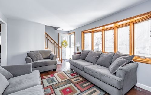 163 Florida Dr, Agawam MA 01001-3516 exterior