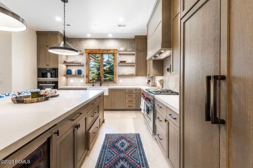 2727 Westview Trl, Park City UT 84098-6342 exterior