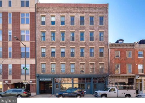 136 2nd St, Philadelphia PA exterior