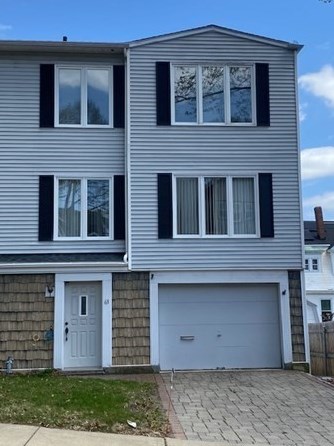 63 Hillside Ave, Lawrence, MA 01841-3251