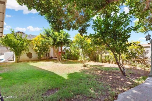 9604 15 Pl, Phoenix AZ 85024-3649 exterior