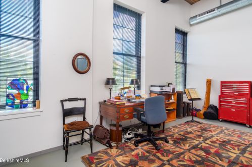 160 Water St, Williamstown MA  01267-2847 exterior