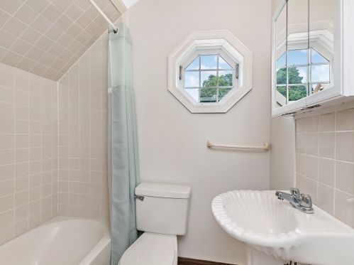 235 Chelsea St, Everett MA 02149-4807 exterior