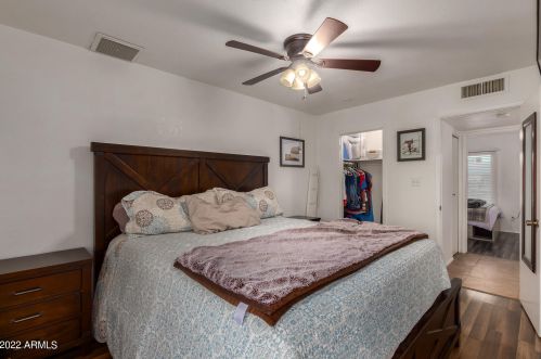 3762 Crocus Dr, Phoenix AZ 85032-5419 exterior