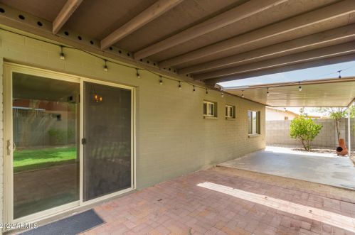 2446 Aster Dr, Phoenix AZ  85032-6936 exterior