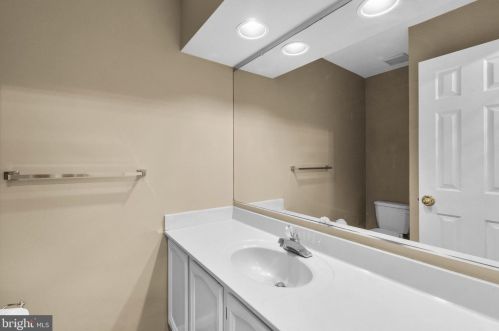 11808 Winterlong Way, Columbia MD 21044-4412 exterior