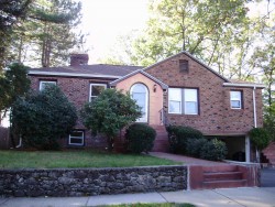 65 Oakmont Rd, Newton, MA 02459-2530