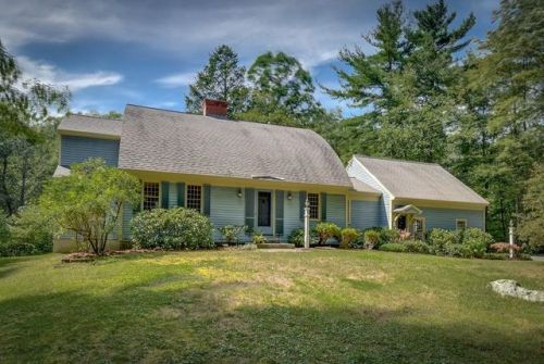 77 Bullard Rd, Princeton, MA 01541-1223