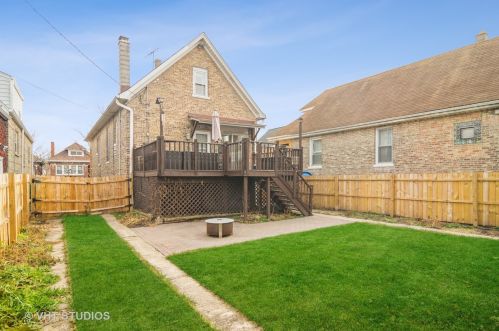 1508 Oak Park Ave, Forest View IL 60402-1339 exterior