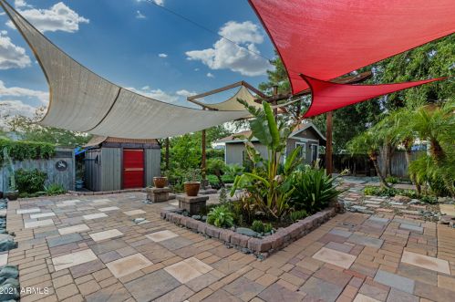 18824 30th St, Phoenix AZ  85050-3412 exterior