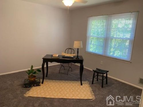 27 Colleen Cir, Trenton NJ 08638-1731 exterior