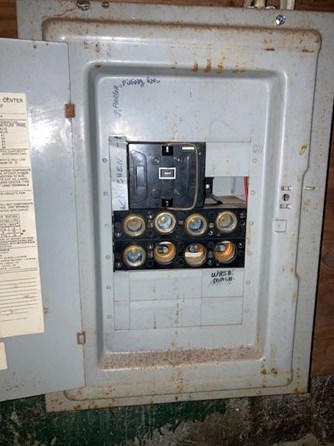 340 Purchase St, New Bedford MA 02740-4807 exterior