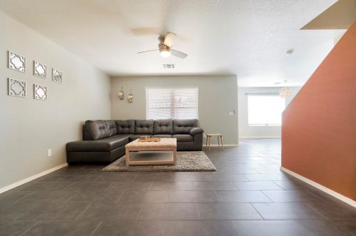 16205 17th Dr, Phoenix AZ  85045-1795 exterior