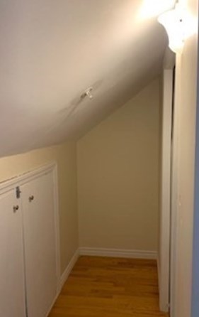 17 Bradford St, Plymouth MA 02360-8316 exterior