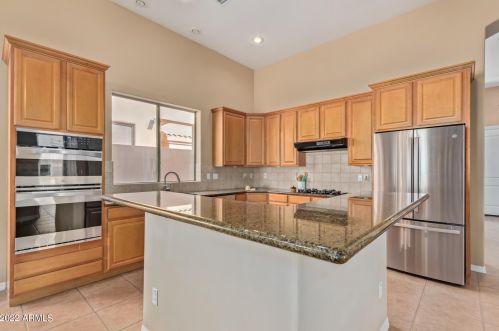 3308 Briarwood Ter, Phoenix AZ 85048-0152 exterior