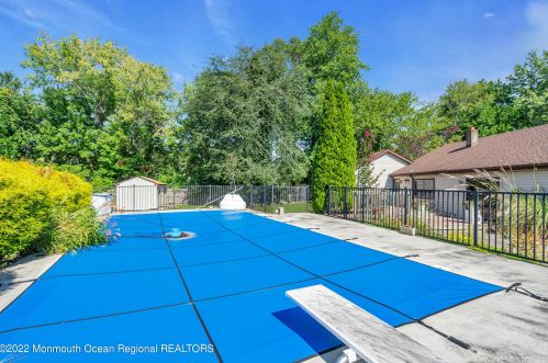 2 Neal St, Jackson Twp NJ exterior