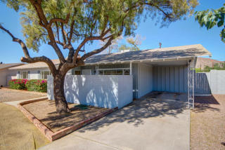 5160 Verde Ln, Phoenix, AZ 85031-3950