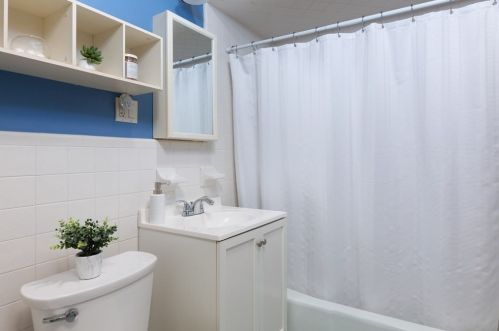 36 Wilson Ave, North Reading MA 01864-1648 exterior