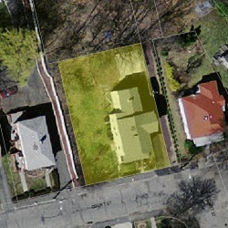 25 Court St, Newton MA  02458-1262 aerial view
