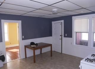 948 Lakeview Ave, Lowell MA  01850-1030 exterior