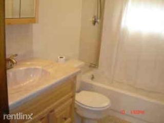 23 Columbia Ave, Newton MA  02464-1226 exterior