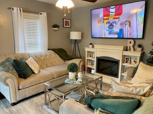 1070 Somerset Ave, Taunton MA 02780-4622 exterior