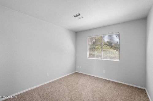 19615 36 St, Phoenix AZ 85050-3945 exterior