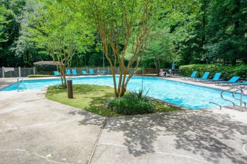 1019 Dunbar Dr, Atlanta GA 30338-6559 exterior