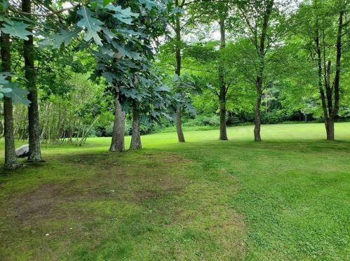 589 Vernon St, East Bridgewater MA 02324-2238 exterior