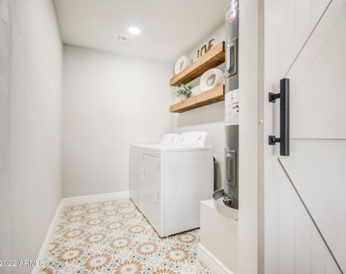 6808 41 Pl, Phoenix AZ 85042-6391 exterior