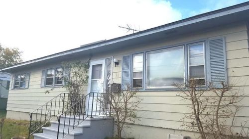 21 Glenwood Dr, Lawrence MA  01843-3001 exterior