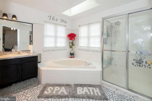 44 Blue Stone Cir, Erial NJ  08081-1340 exterior