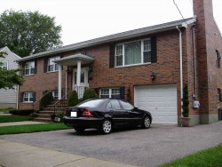 40 Melbourne Ave, Newton, MA 02460-1222