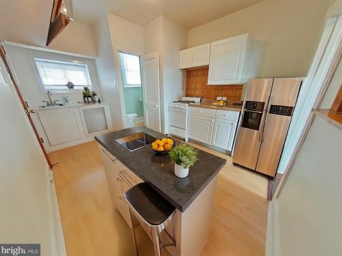 2204 15 St, Philadelphia PA 19132-4414 exterior