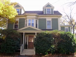 28 Erie Ave, Newton, MA 02461-1514