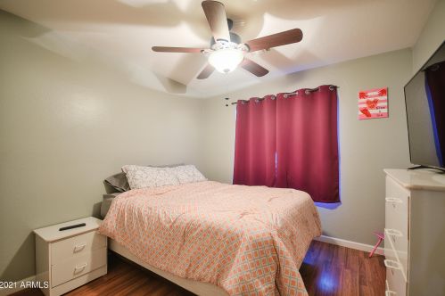 2251 63 Dr, Phoenix AZ 85033-1630 exterior