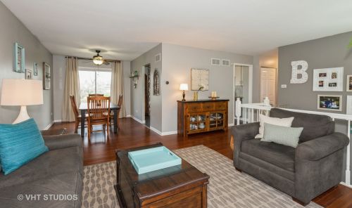 645 Banbury Way, Lemont IL 60440-1057 exterior