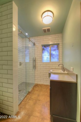 4033 Cambridge Ave, Phoenix AZ 85008-1213 exterior