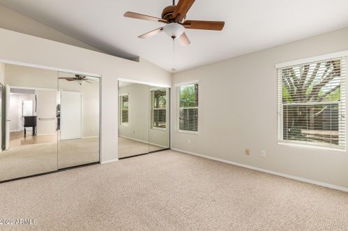 13826 36 Pl, Phoenix AZ 85050-8386 exterior