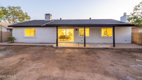 4114 Apollo Rd, Phoenix AZ 85042-5381 exterior