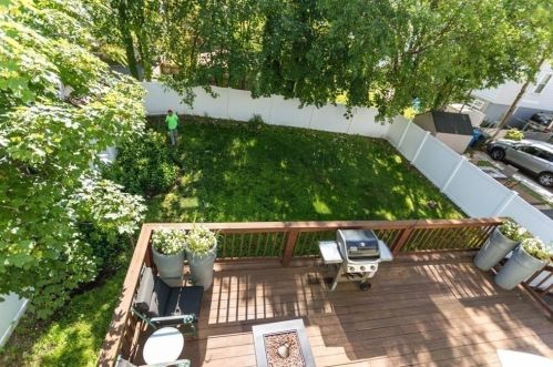 529 Pleasant St, Winthrop MA  02152-2756 exterior