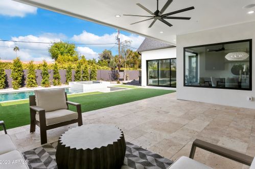 222 Belmont Ave, Phoenix AZ  85021-7229 exterior