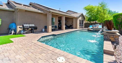 4719 Culpepper Dr, Phoenix AZ  85087-3068 exterior