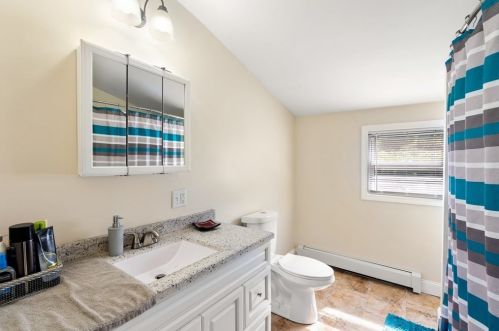 66 Haskell St, Fall River MA 02720 exterior