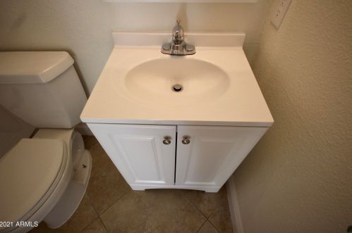 2007 56 Ave, Phoenix AZ 85031-2514 exterior