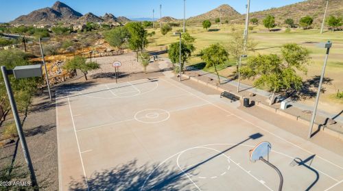 26518 51st Dr, Phoenix AZ  85083-1274 exterior