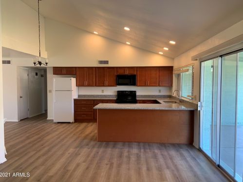 17451 34th Dr, Phoenix AZ  85053-6634 exterior