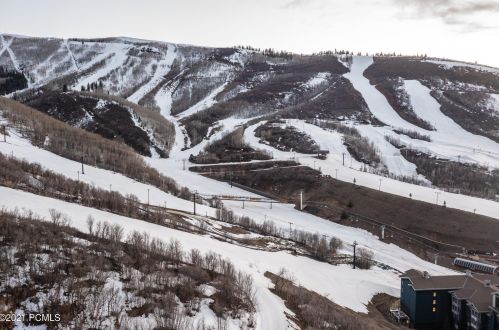 1172 Lowell Ave, Park City UT 84060-5115 exterior