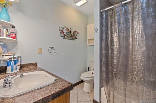 7154 Quebec Ct, Englewood CO 80112-1721 exterior